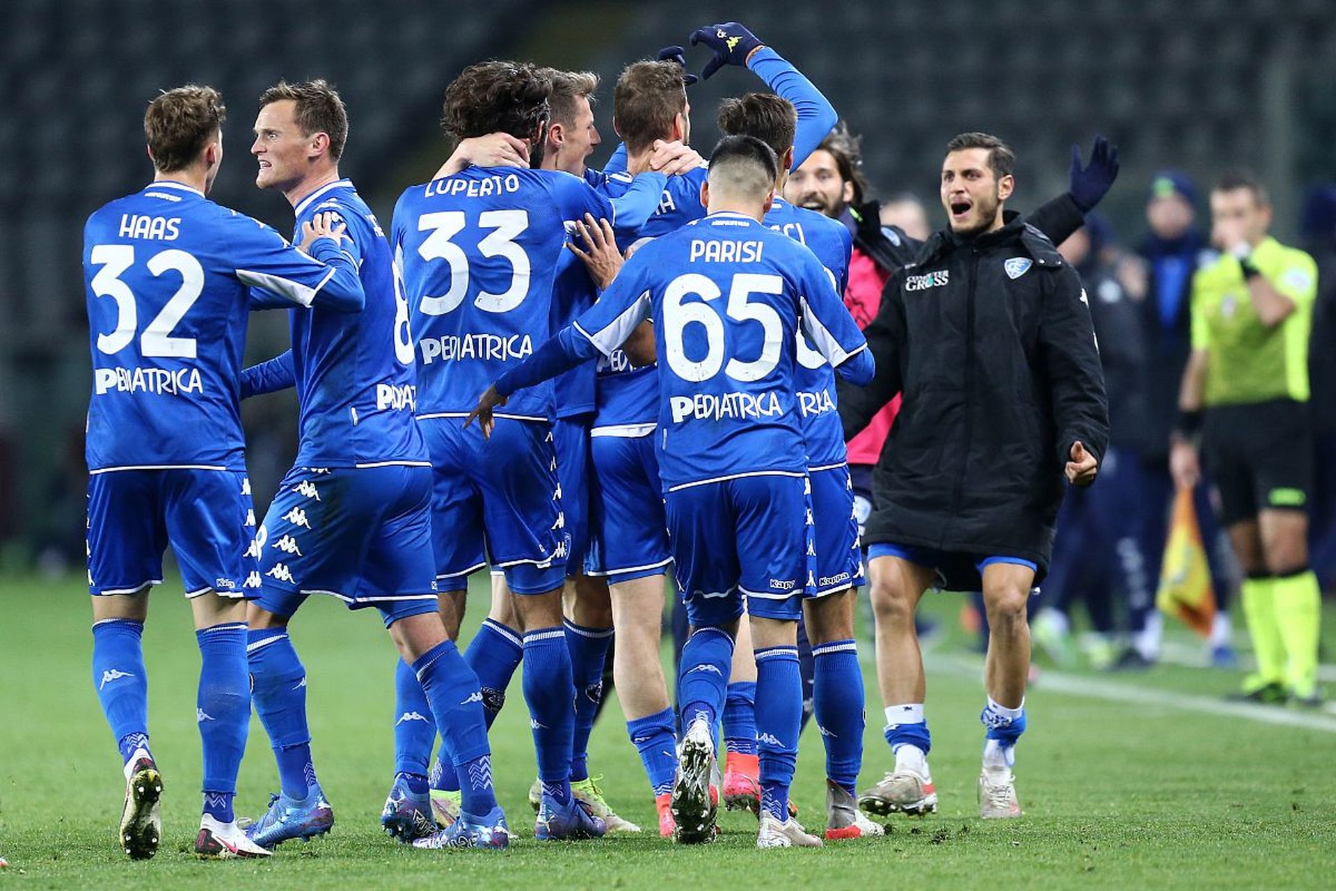 距彻底奠定 距彻底奠定